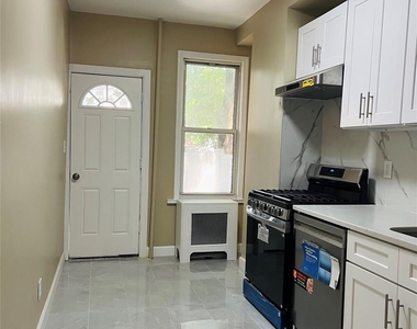 4218 66th St. - Photo Thumbnail 5