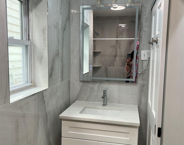 4218 66th St. - Photo Thumbnail 8