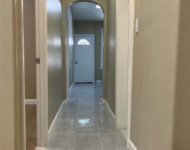 4218 66th St. - Photo Thumbnail 12