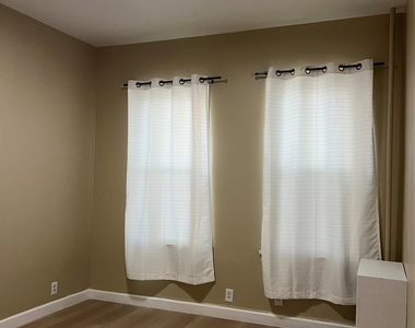 4218 66th St. - Photo Thumbnail 20