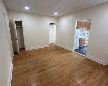 165 Larkfield Road - Photo Thumbnail 8