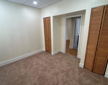 165 Larkfield Road - Photo Thumbnail 9