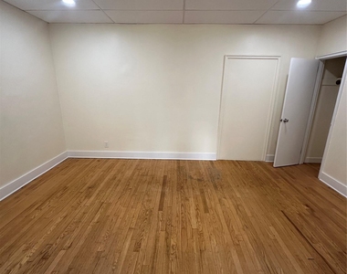 165 Larkfield Road - Photo Thumbnail 6