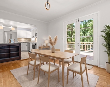 269 Woodlands Ave - Photo Thumbnail 8