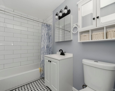 71 Roosevelt Drive - Photo Thumbnail 26