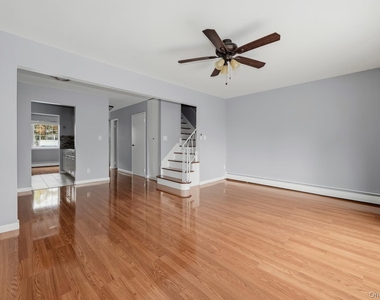 71 Roosevelt Drive - Photo Thumbnail 15