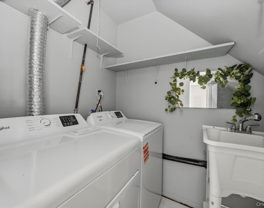 71 Roosevelt Drive - Photo Thumbnail 17