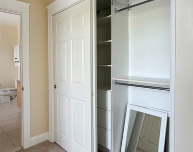 19 Cropsey Street - Photo Thumbnail 16