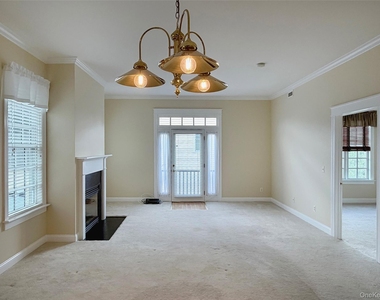 19 Cropsey Street - Photo Thumbnail 4