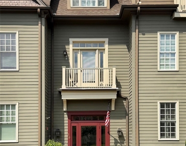 19 Cropsey Street - Photo Thumbnail 3