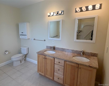 19 Cropsey Street - Photo Thumbnail 18
