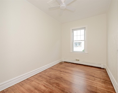 18 Watkins Street - Photo Thumbnail 9