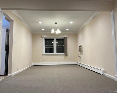 60 Stoner Avenue - Photo Thumbnail 5