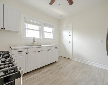 18 Watkins Street - Photo Thumbnail 2