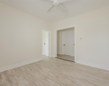 18 Watkins Street - Photo Thumbnail 3