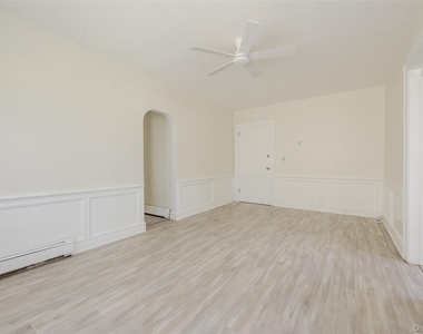 18 Watkins Street - Photo Thumbnail 4