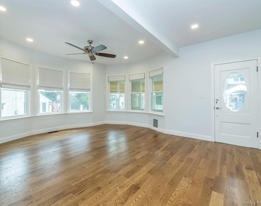 3 Ellison Street - Photo Thumbnail 7