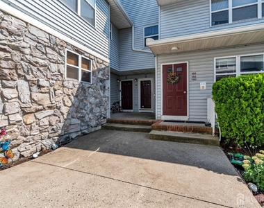 189 Bexley Lane - Photo Thumbnail 4