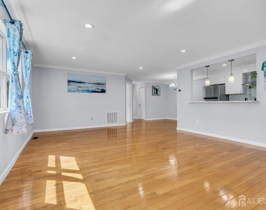 189 Bexley Lane - Photo Thumbnail 14