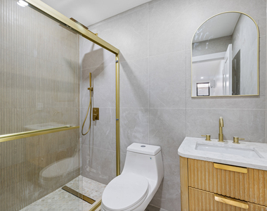259 E 28th Street - Photo Thumbnail 6