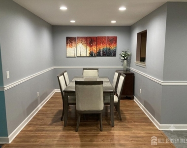 22 Jill Court - Photo Thumbnail 3