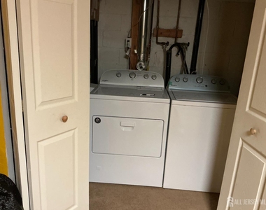 22 Jill Court - Photo Thumbnail 17