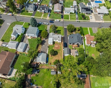 30 Runyon Avenue - Photo Thumbnail 34