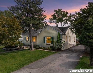 30 Runyon Avenue - Photo Thumbnail 4