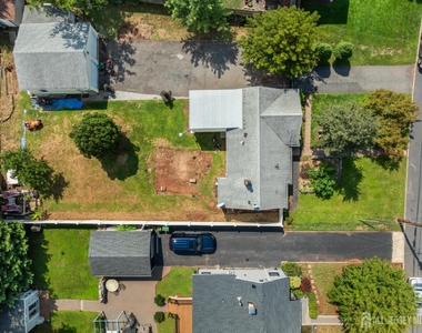 30 Runyon Avenue - Photo Thumbnail 28