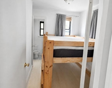 148 Sullivan Street - Photo Thumbnail 2