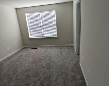 1322 Cedar Valley - Photo Thumbnail 24