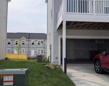1322 Cedar Valley - Photo Thumbnail 31