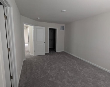 1322 Cedar Valley - Photo Thumbnail 27