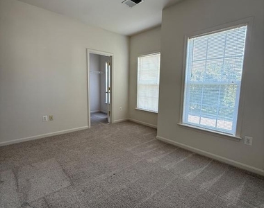 64 Riggs Road - Photo Thumbnail 24