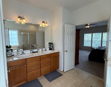64 Riggs Road - Photo Thumbnail 21