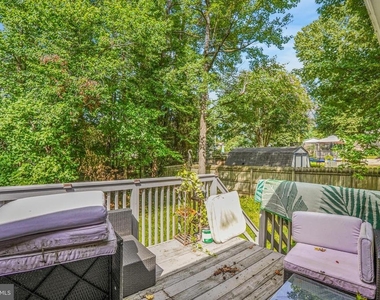 1703 Sherwood Dr - Photo Thumbnail 23