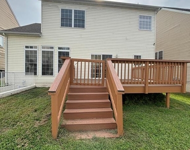 38 Hot Springs Way - Photo Thumbnail 30