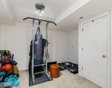 11814 Gardenia Drive - Photo Thumbnail 29