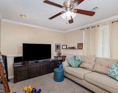 11814 Gardenia Drive - Photo Thumbnail 25