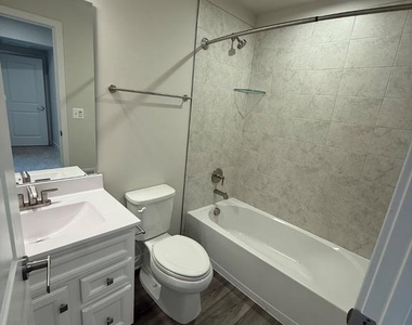 8144 Foxwood Drive - Photo Thumbnail 21