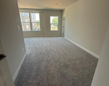 8144 Foxwood Drive - Photo Thumbnail 11
