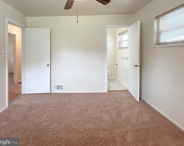 1406 Hylton Avenue - Photo Thumbnail 15