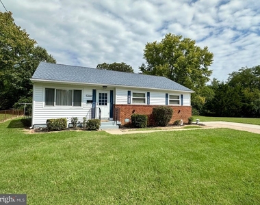 1406 Hylton Avenue - Photo Thumbnail 2