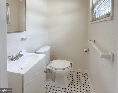 1406 Hylton Avenue - Photo Thumbnail 17