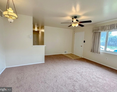 1406 Hylton Avenue - Photo Thumbnail 6