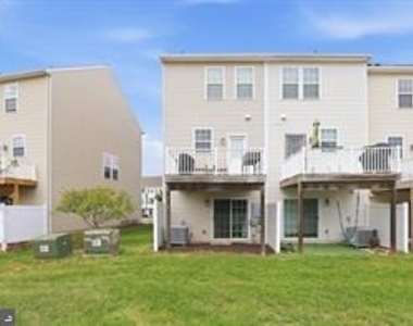 8333 Scotland Loop - Photo Thumbnail 5
