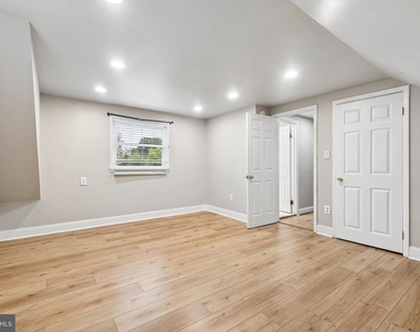 4528 Kingston Road - Photo Thumbnail 9