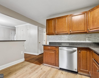 4528 Kingston Road - Photo Thumbnail 5