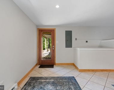 8255 Sunderman Place - Photo Thumbnail 35