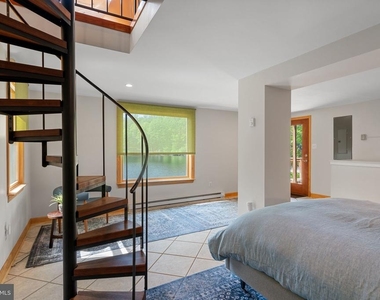 8255 Sunderman Place - Photo Thumbnail 32